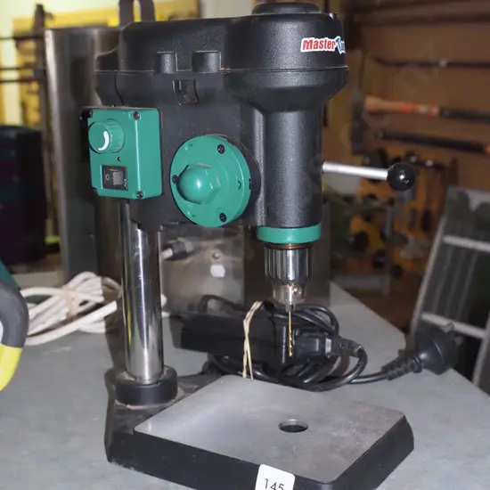 small Master Tools hobby drill press - need chuck