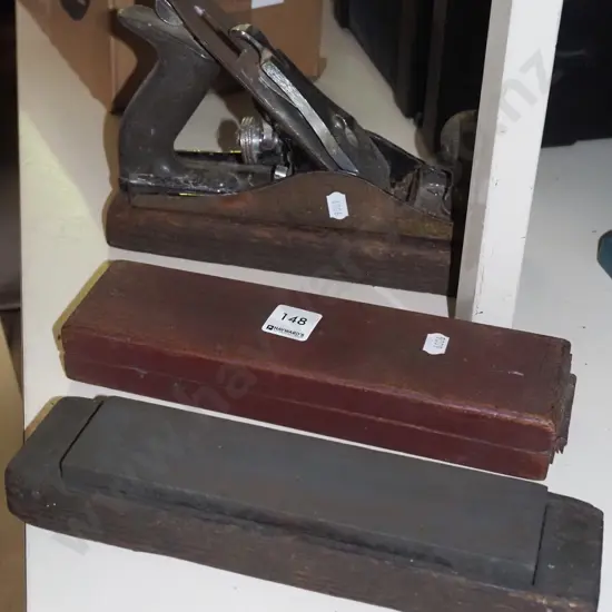 2x sharpening stones, Stanley No 4 hand plane