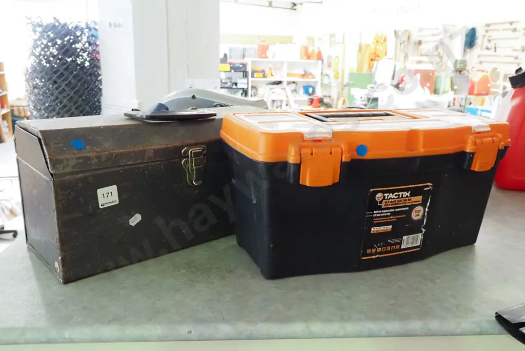 2x tool boxes - blue dots Image 1++