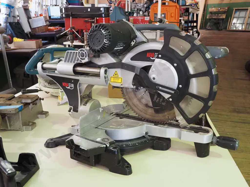 Novagear 305mm sliding compound mitre saw Image 1++