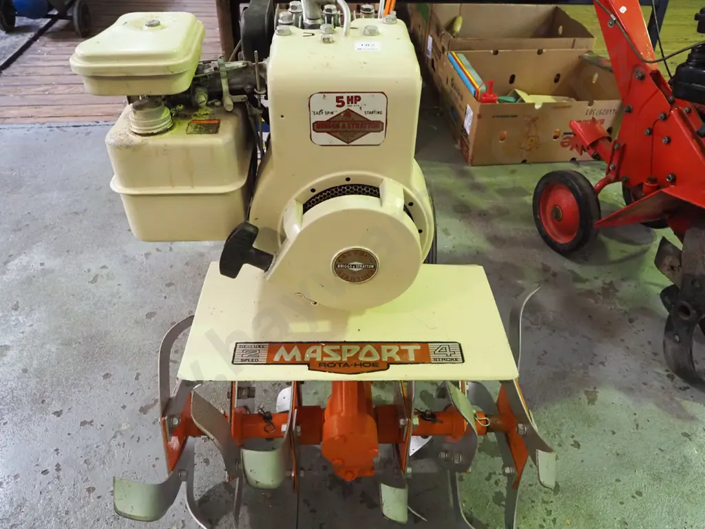Masport 4 stroke 2 speed rotary hoe Image 1++