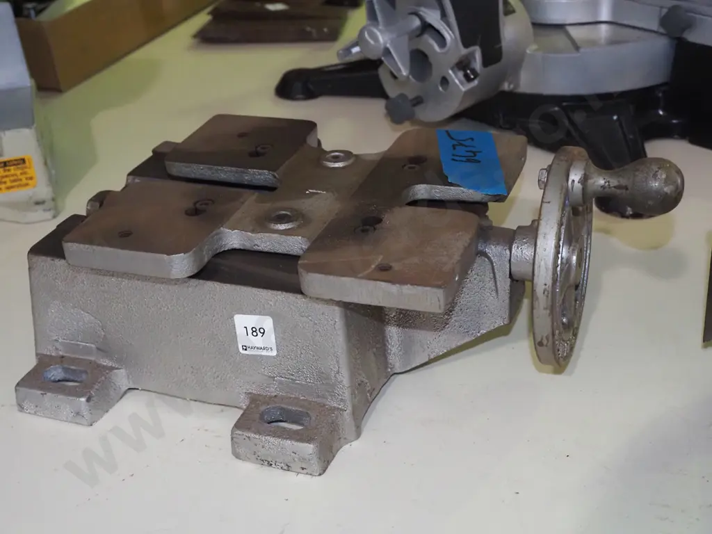 part of engineer's milling machine vice Image 1++