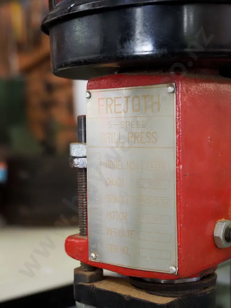 bench top  Frejoth 5 speed drill press Image 1++
