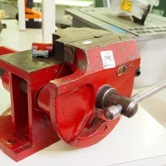 quick release engineer's vice