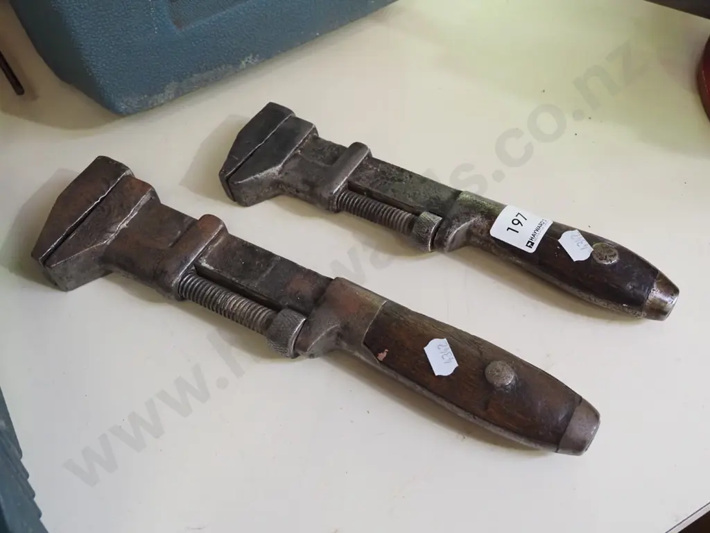 2x vintage adjustable wrenches Image 1++