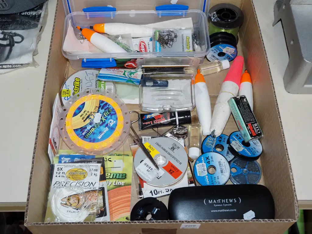 box; fishing accessories, lines, floats, lube etc Image 1++