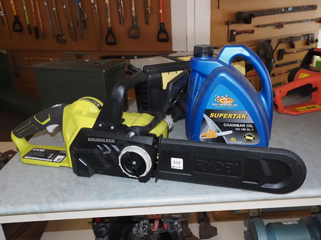 Ryobi brushless battery powered chainsaw, chain bar oil - no battery Image 1++