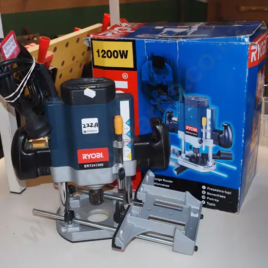 Ryobi 100w plunge router with box