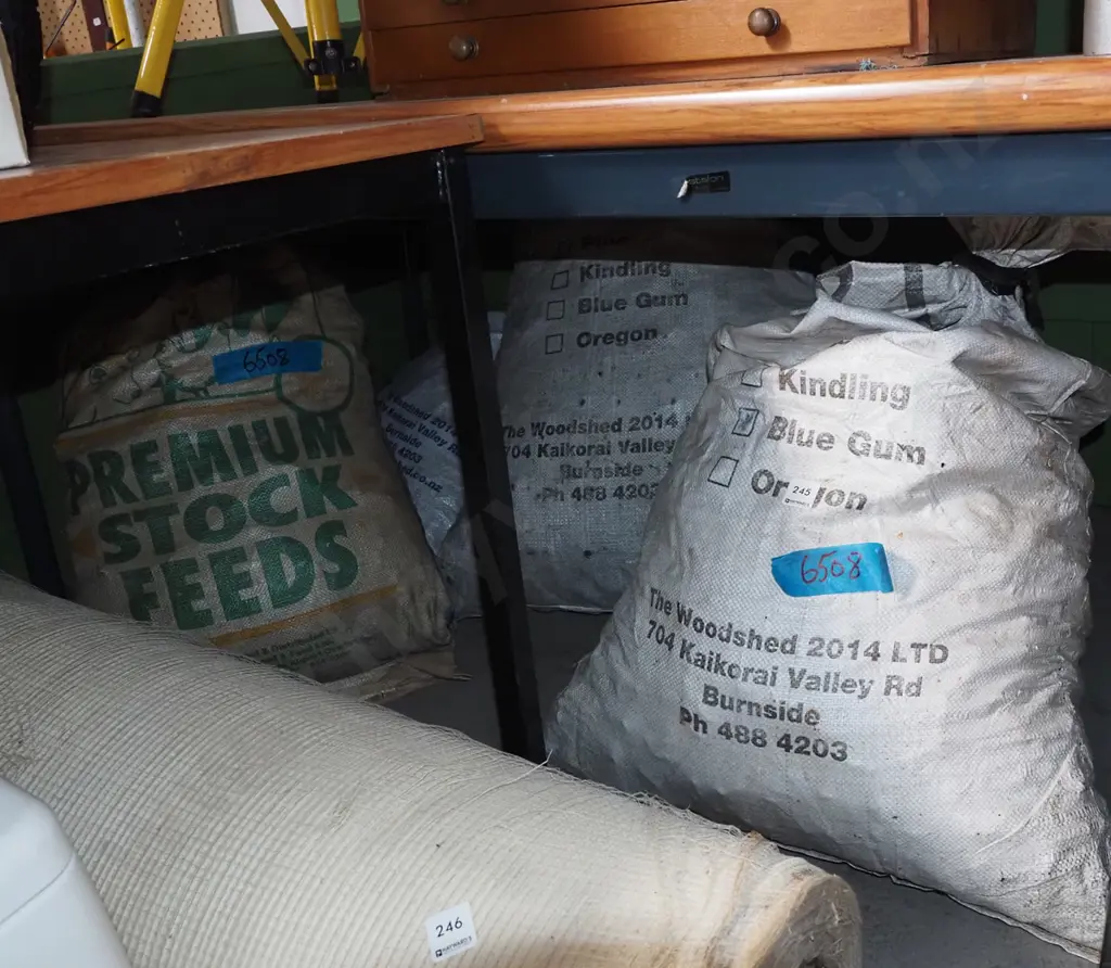 4x bags of blacksmiths coke Image 1++