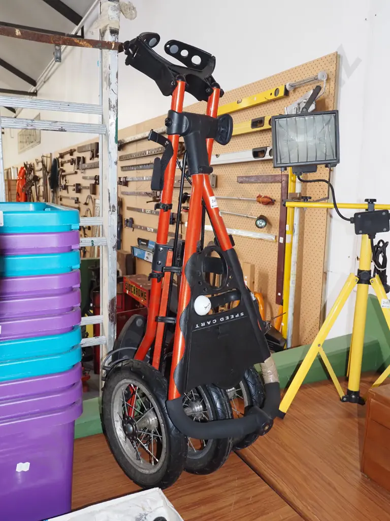 battery powered golf trundler Image 1++