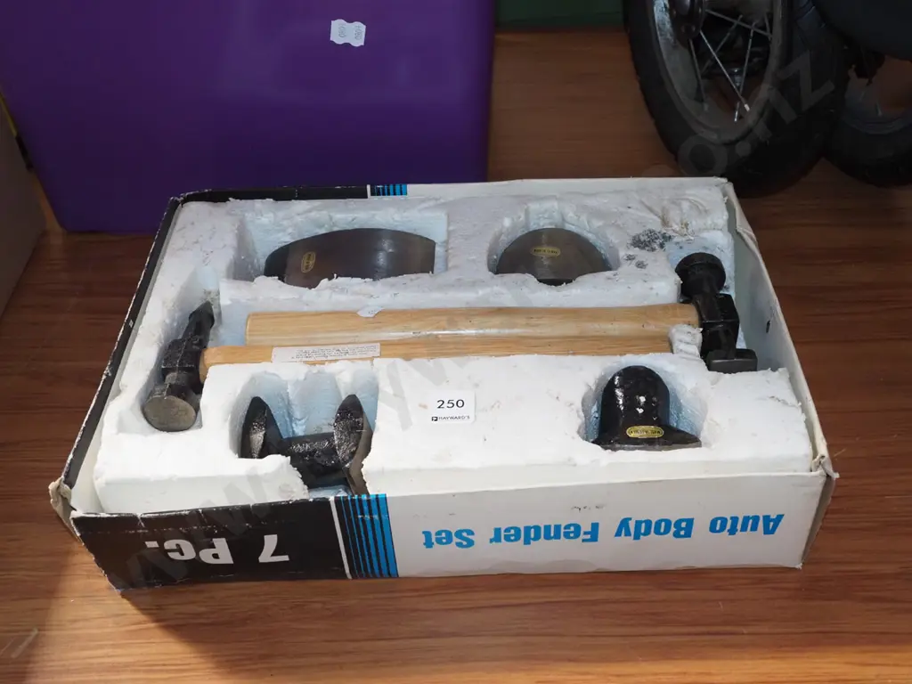 box; auto body fender set Image 1++