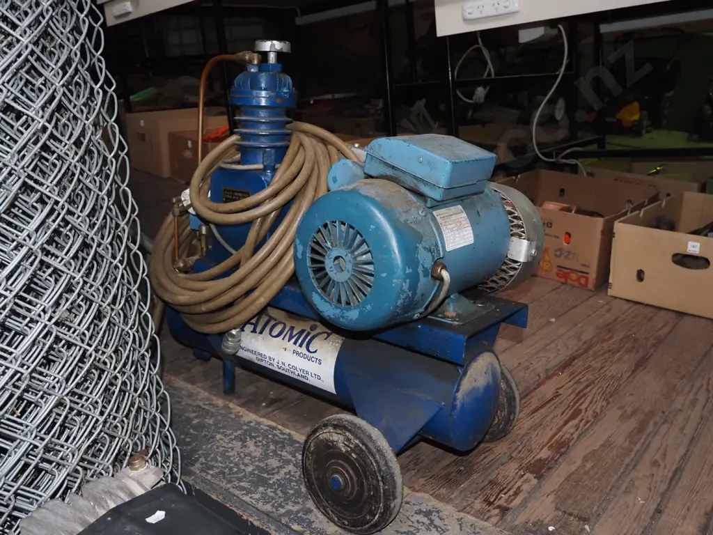 vintage air compressor Image 1++