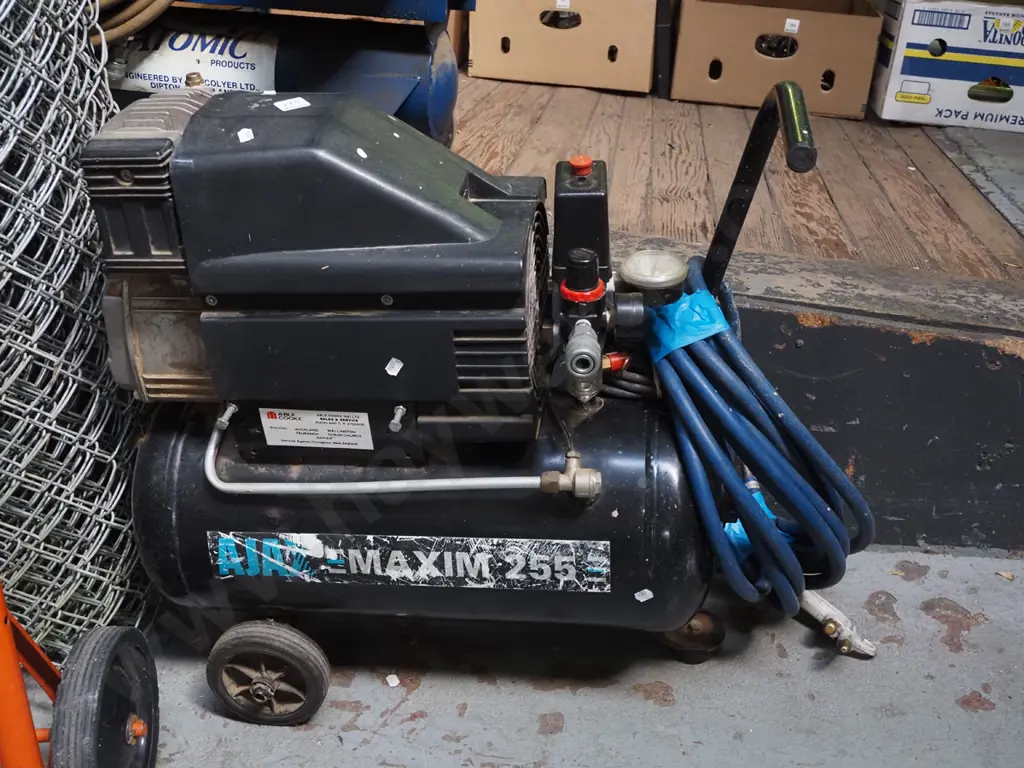 Ajax air compressor - hose and air gun Image 1++