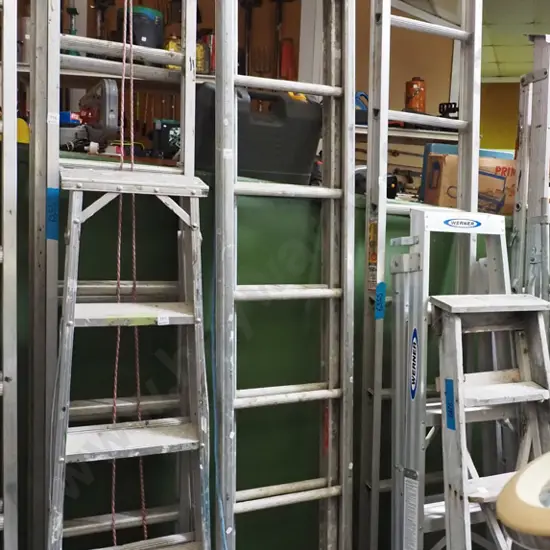 alloy extension ladder - no ropes 