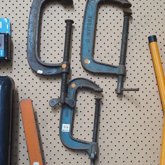 3x G clamps - orange dots