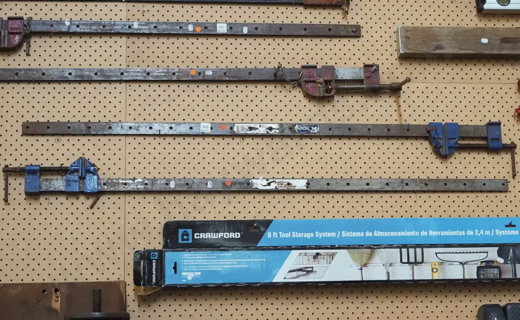 2x Record sash clamps - red dots Image 1++