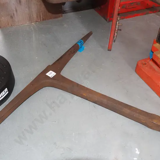 blacksmith's hardy W620