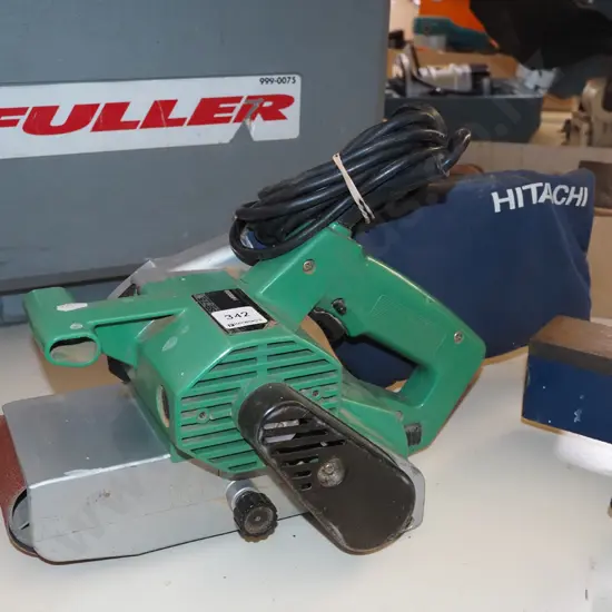 Hitachi belt sander