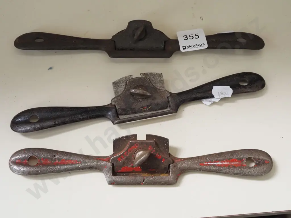 3x vintage spoke shaves Image 1++