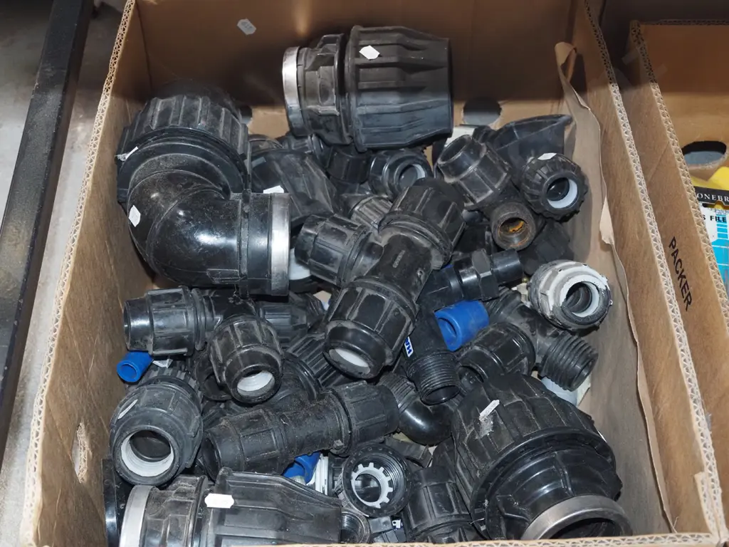box; various irrigation fittings Image 1++