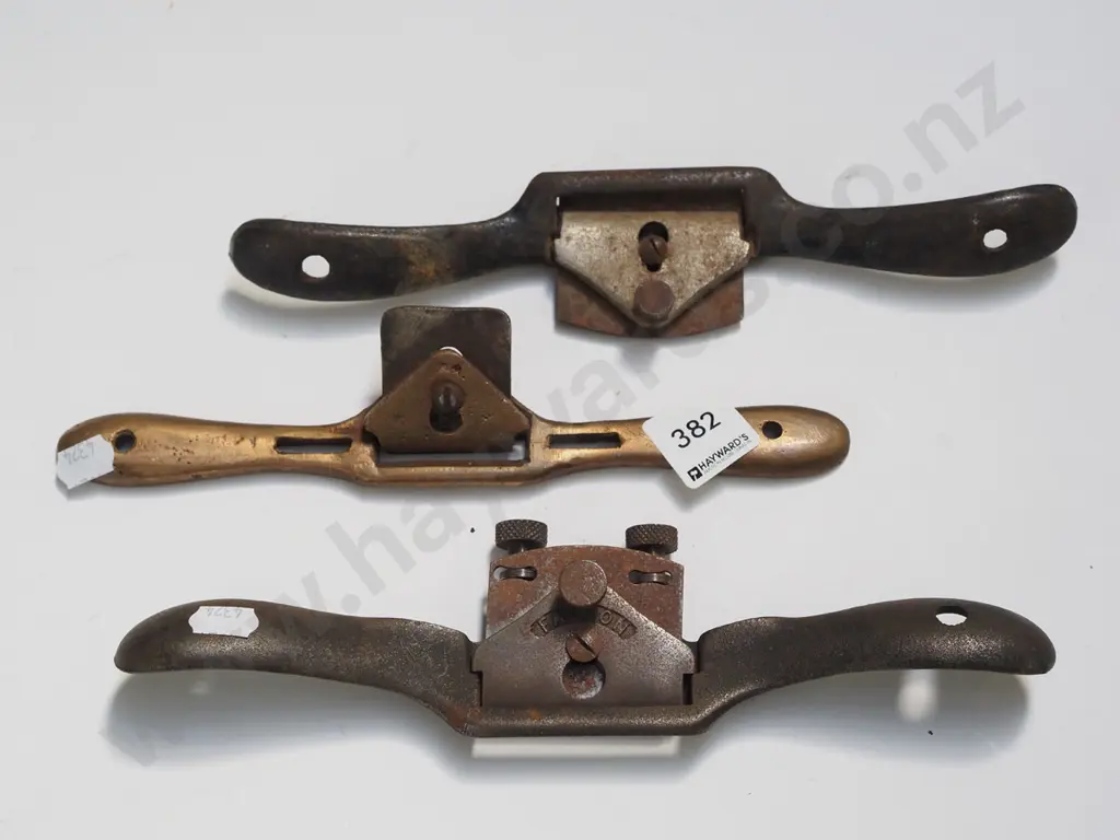 3x vintage spoke shaves Image 1++