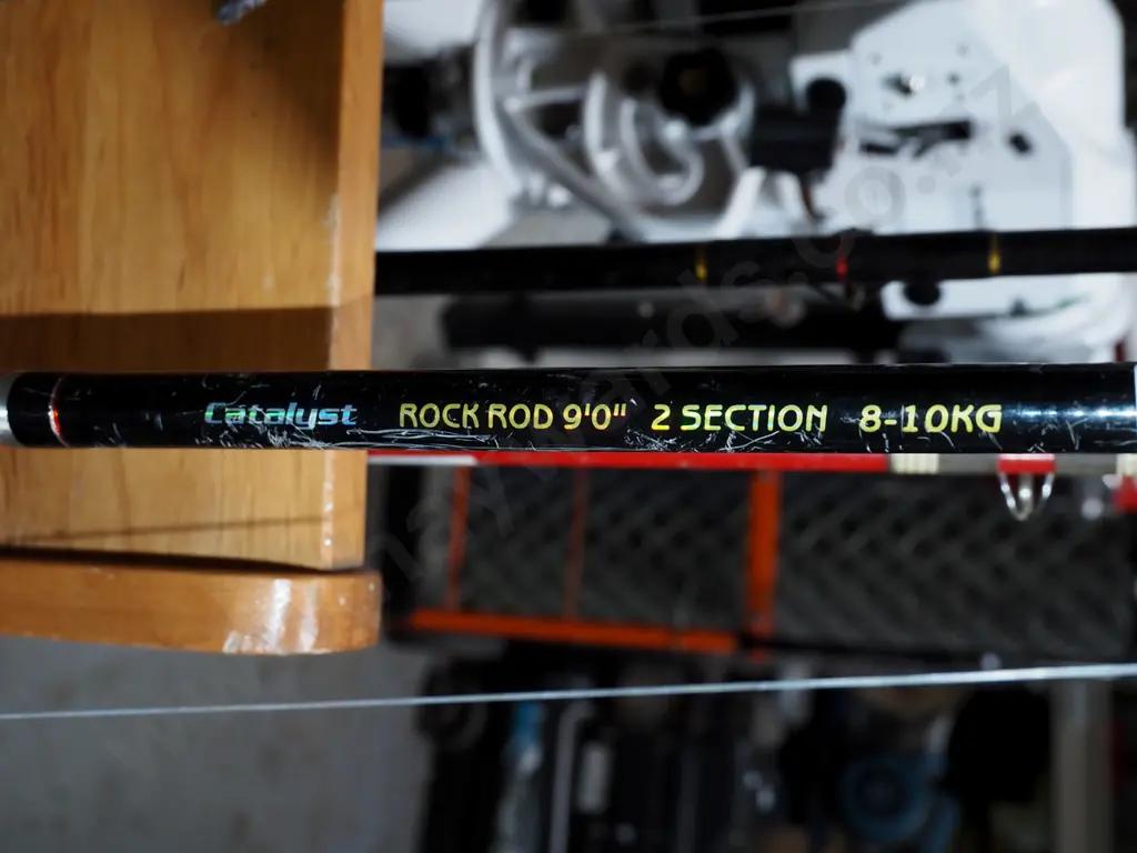 fishing rod and reel Image 1++