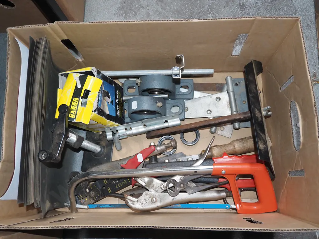 box; pop riveter, hack saw, dowel jig etc Image 1++