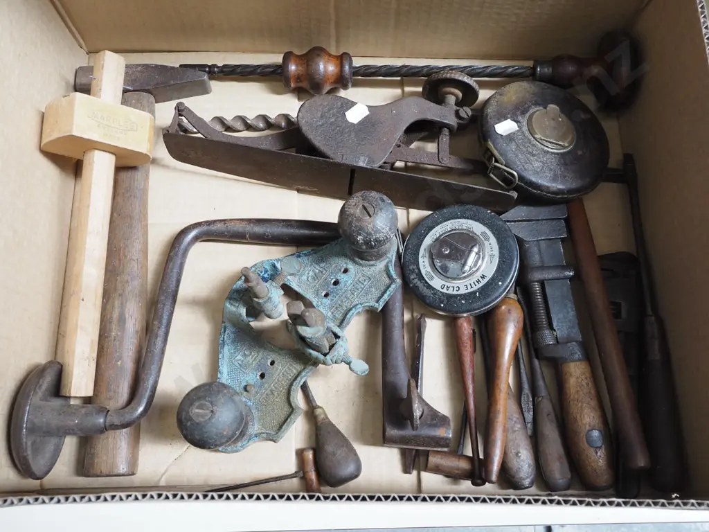 box of vintage tools; marker gauge, vintage wrenches etc Image 1++