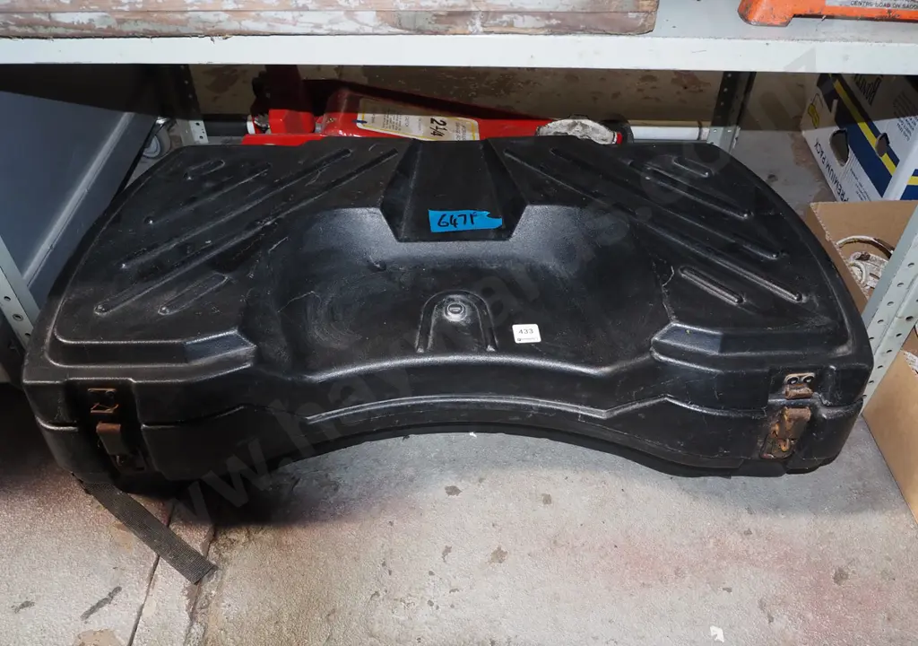 plastic motorcycle storage box Image 1++
