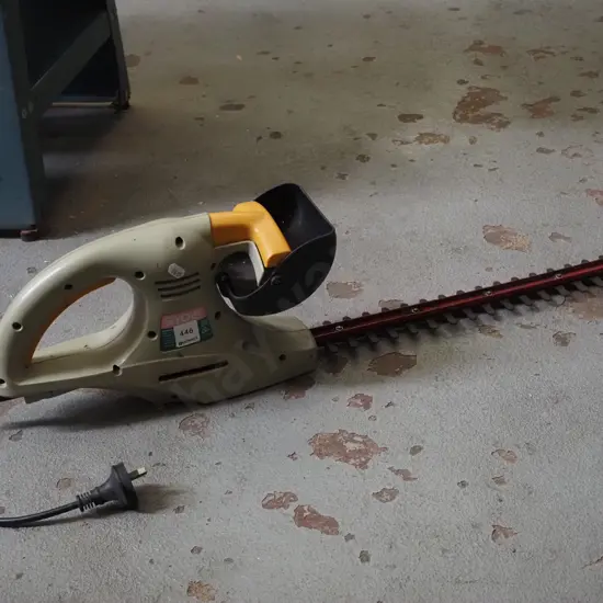 Ryobi corded hedge trimmers