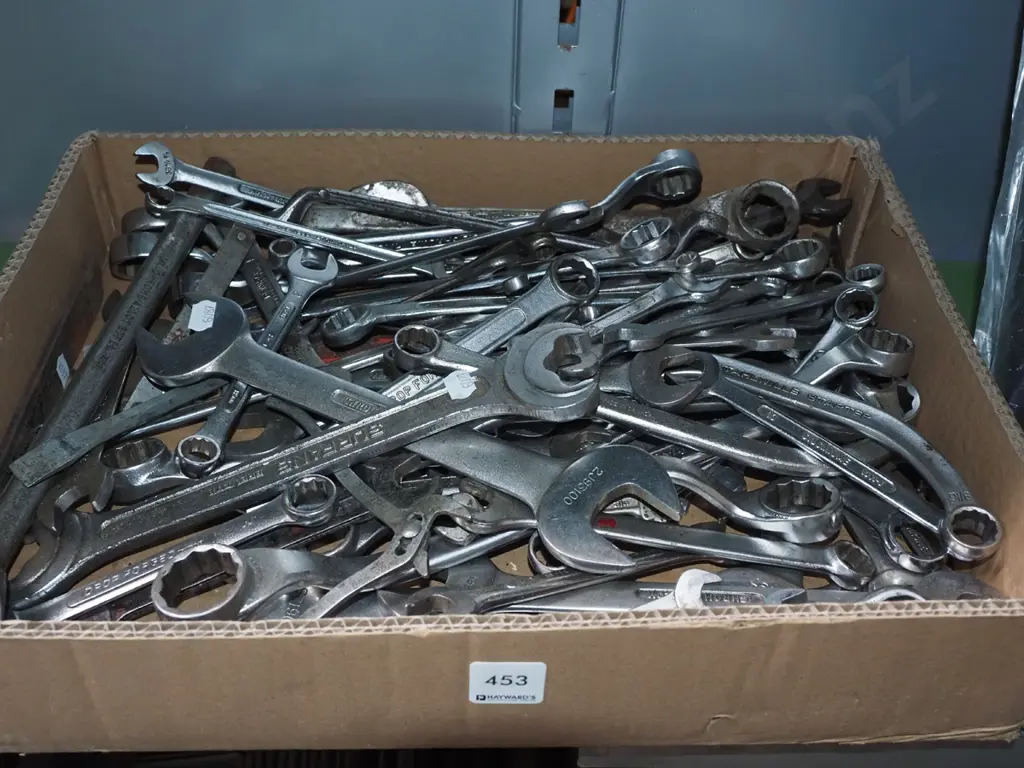 box; open end and ring spanners Image 1++