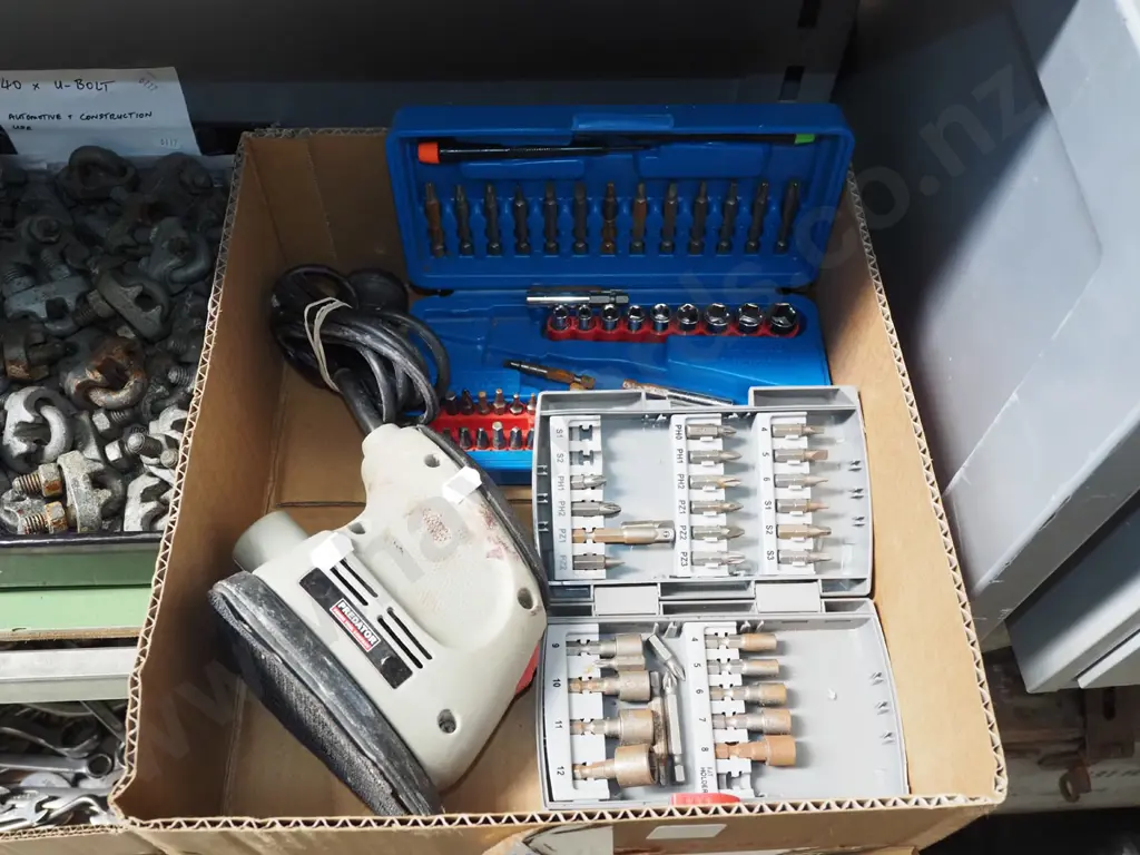 box; drill driver sets, small orbital sander Image 1++