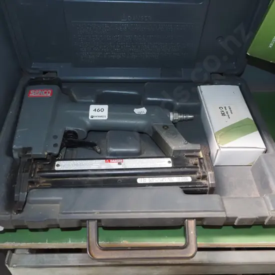 Senco air powered staple gun