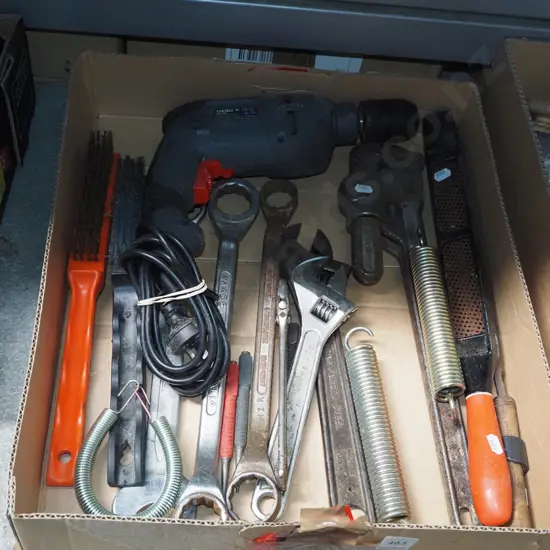box; electric drill, wire brushes etc