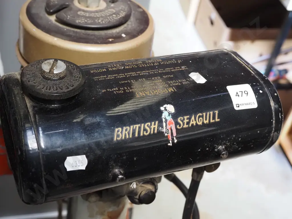 British seagull outboard motor - As Is No Returns Image 1++