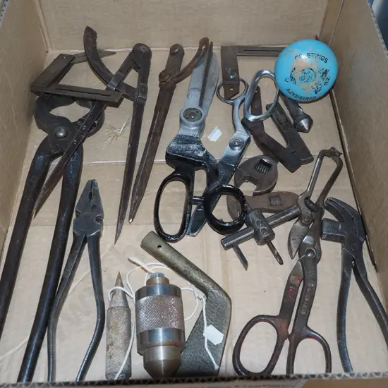 box; pinking shears, tin snips, callipers etc