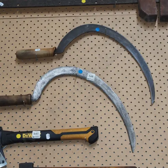 2x scythes - blue dots