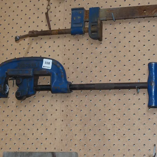 Record 202 pipe cutter