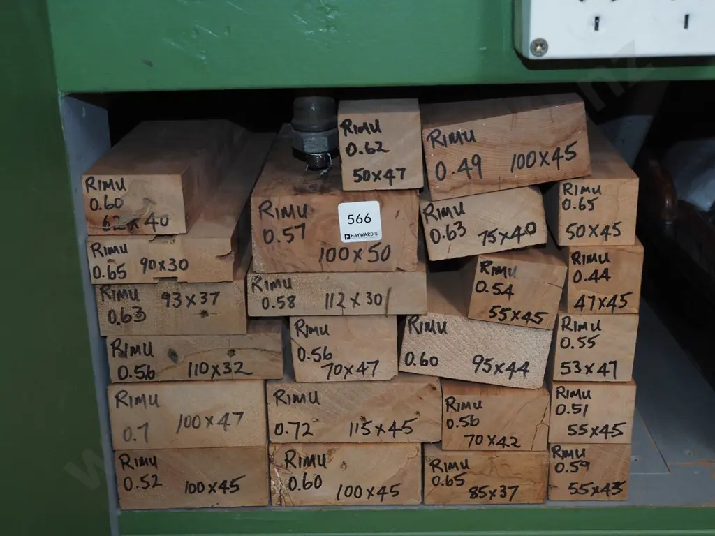 various lenths of rimu Image 1++