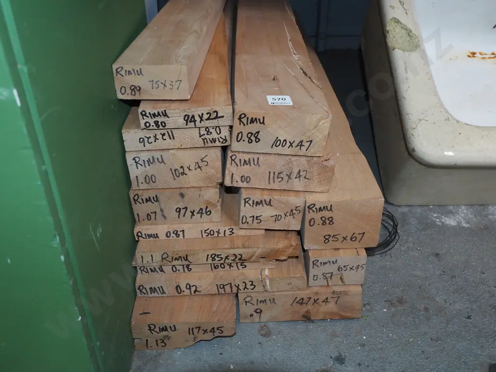 various lenths of rimu Image 1++