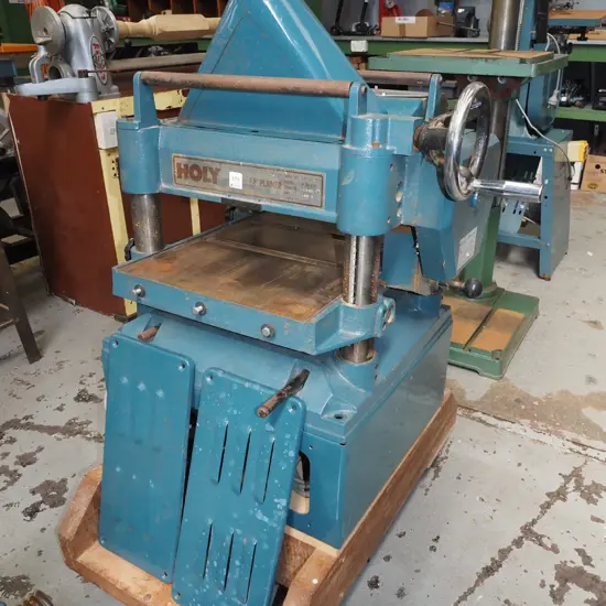 Holy 15" thickenesser - motor, box of accessories - As Is No Returns