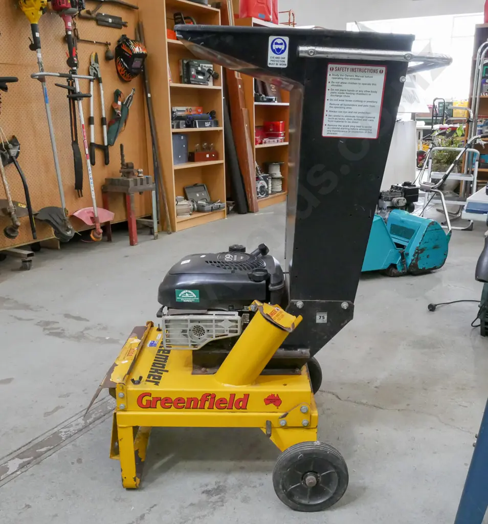 Peacemaker shredder/chipper Image 1++