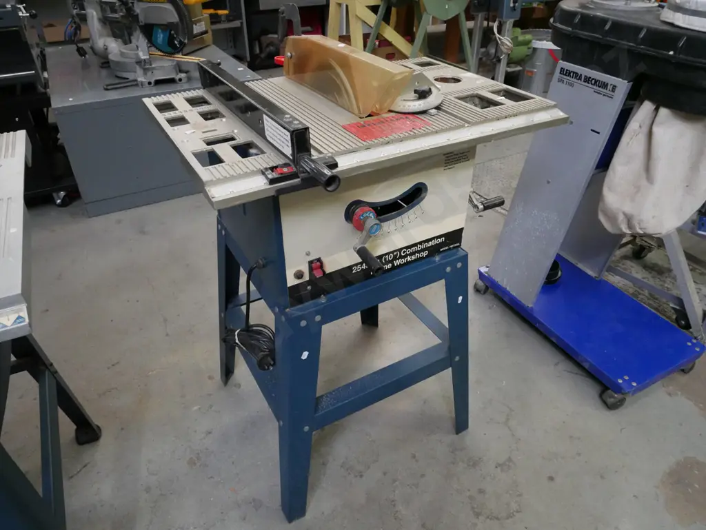 Home Workshop 254mm table saw Image 1++