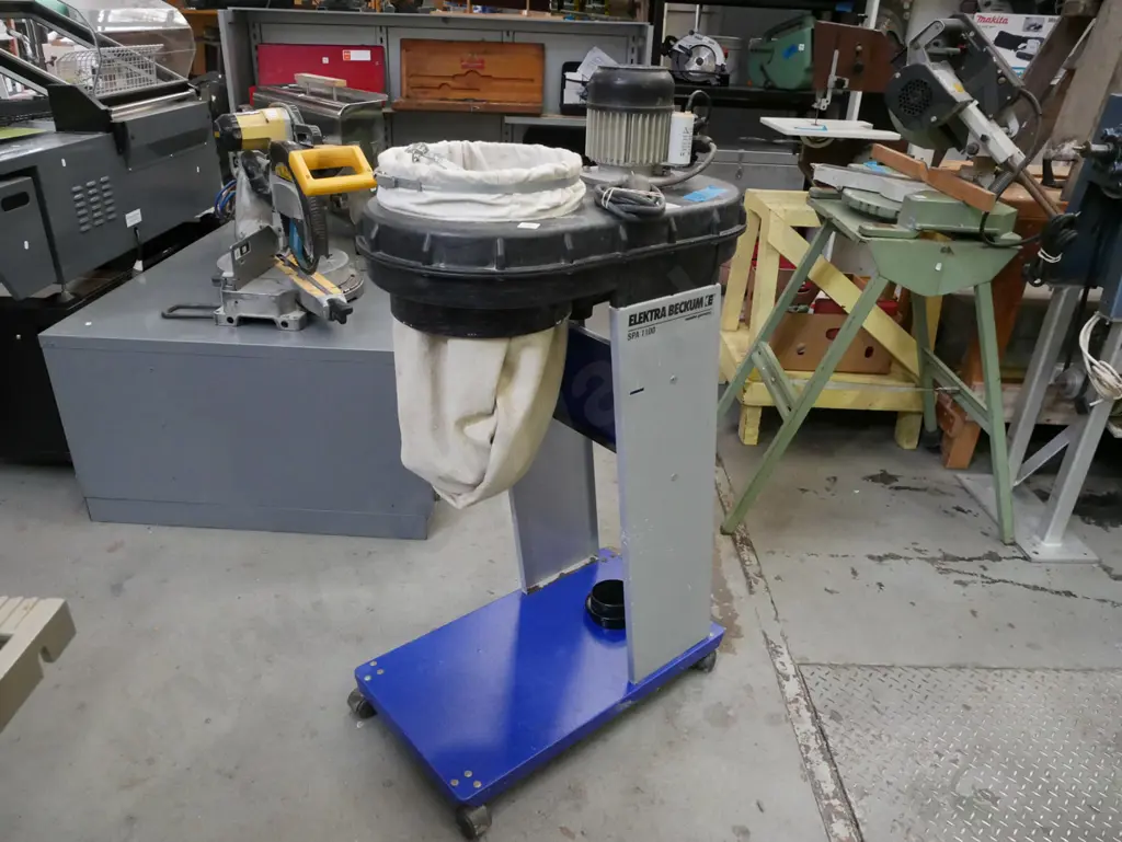 Elektra Beckum dust extractor Image 1++