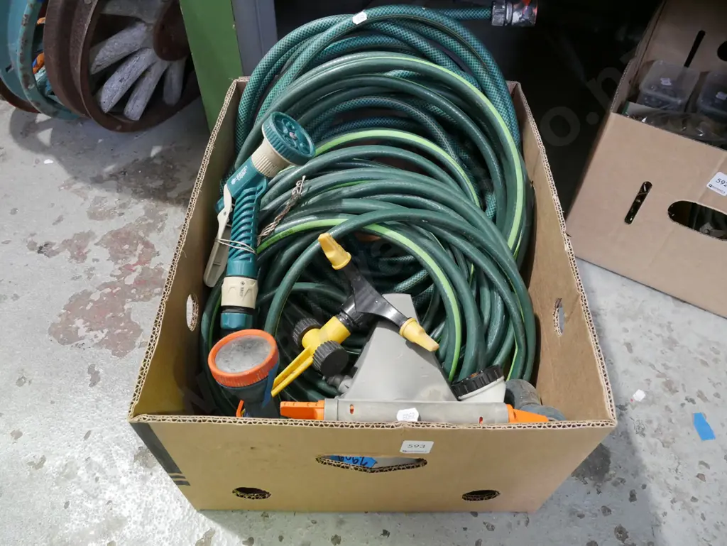 box; garden hose, sprinklers Image 1++