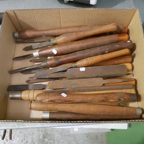box of lathe chisels
