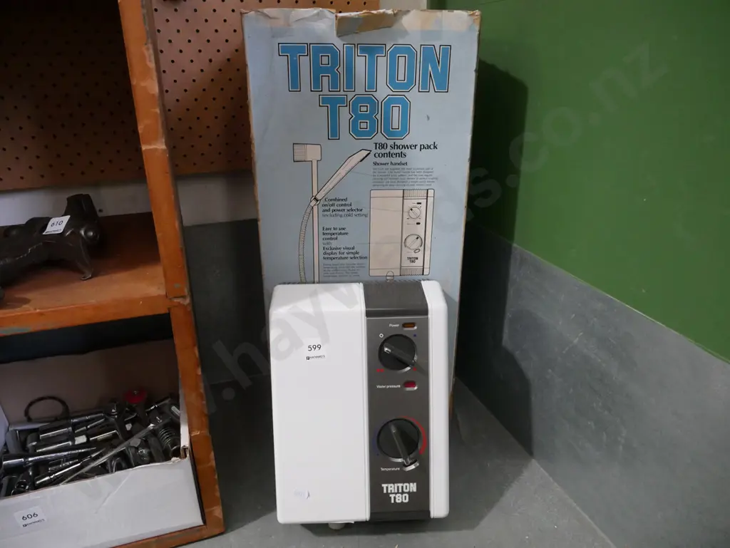 Triton T80 electric shower pack Image 1++