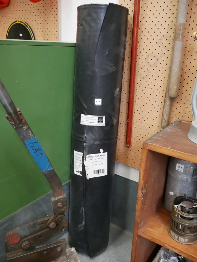 roll of black agricultural film Image 1++