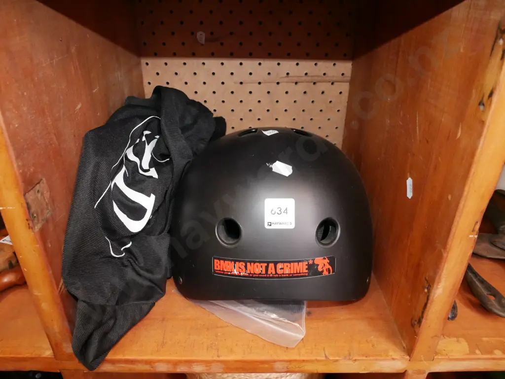 BMX helmet Image 1++