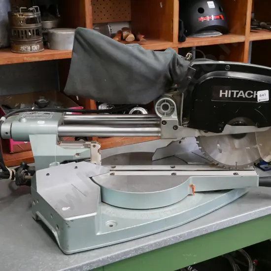 Hitachi compound sliding mitre saw